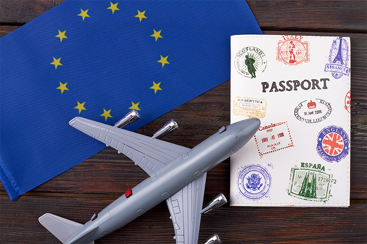 EUとシェンゲン協定加盟国：旅行者が知っておくべきこと